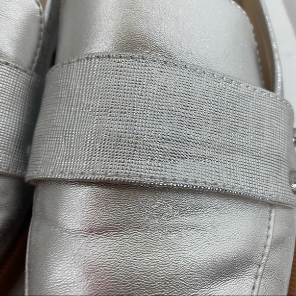 Women’s Silver Metallic Leather Loafers by Nine West. Sz 6M - Picture 8 of 16